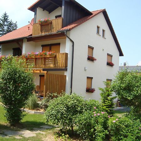 Ferienhaus Bruetting พอทเทนชไตน์ ภายนอก รูปภาพ