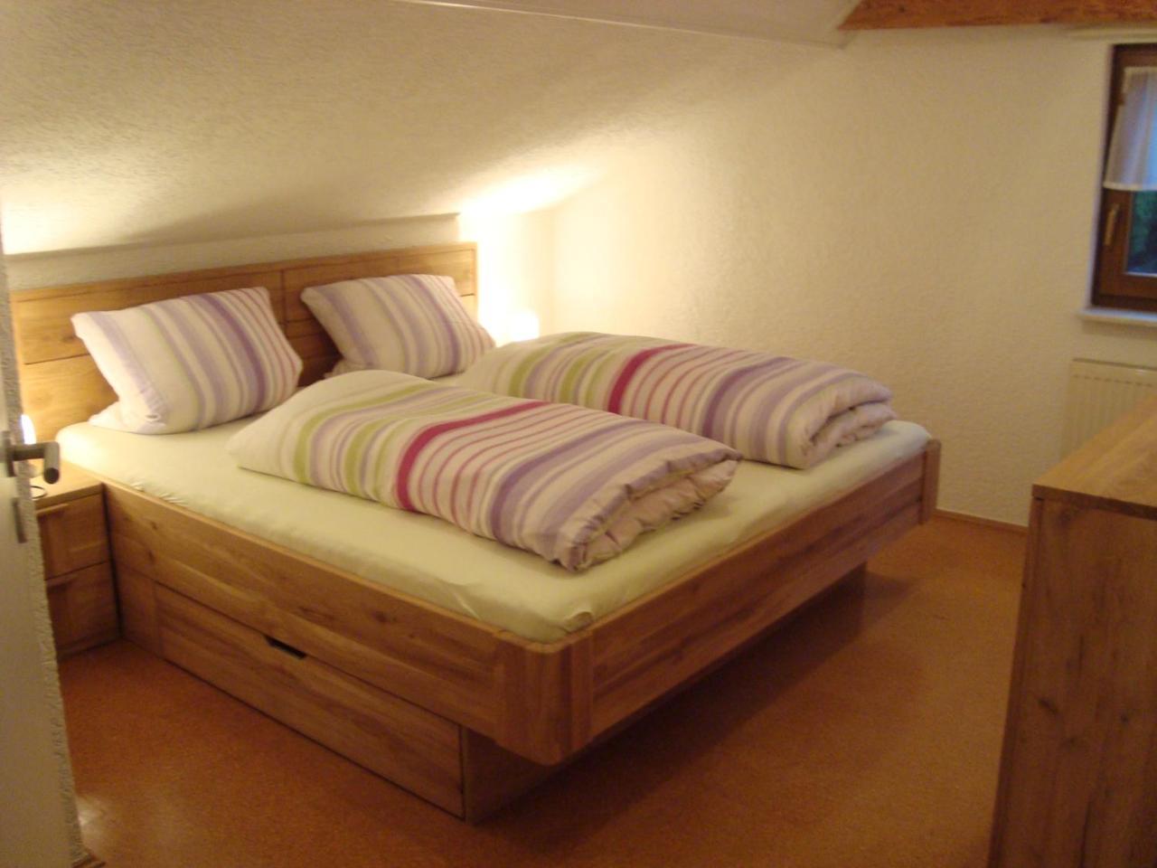 Ferienhaus Bruetting พอทเทนชไตน์ ภายนอก รูปภาพ